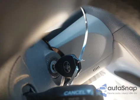 2010 Toyota Camry Le from USA, damaged, VIN 4T1BF3EK3AU070746